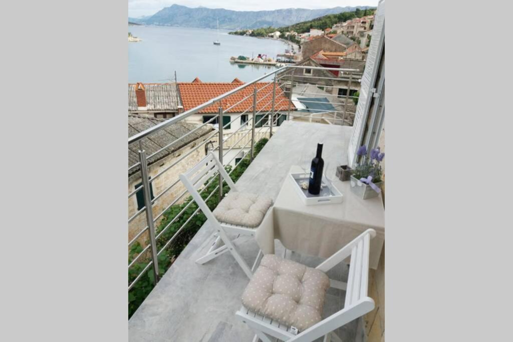 Seaview Apartment Sparkle Iskra - Povlja, Brac ポヴィヤ エクステリア 写真